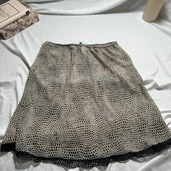 sheer animal print mini skirt - Picture 4 of 5